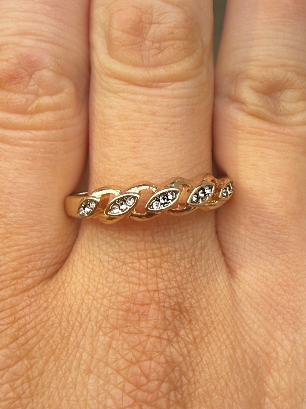 Vintage Gold Tone Navette Rhinestone Band Ring | Size 11